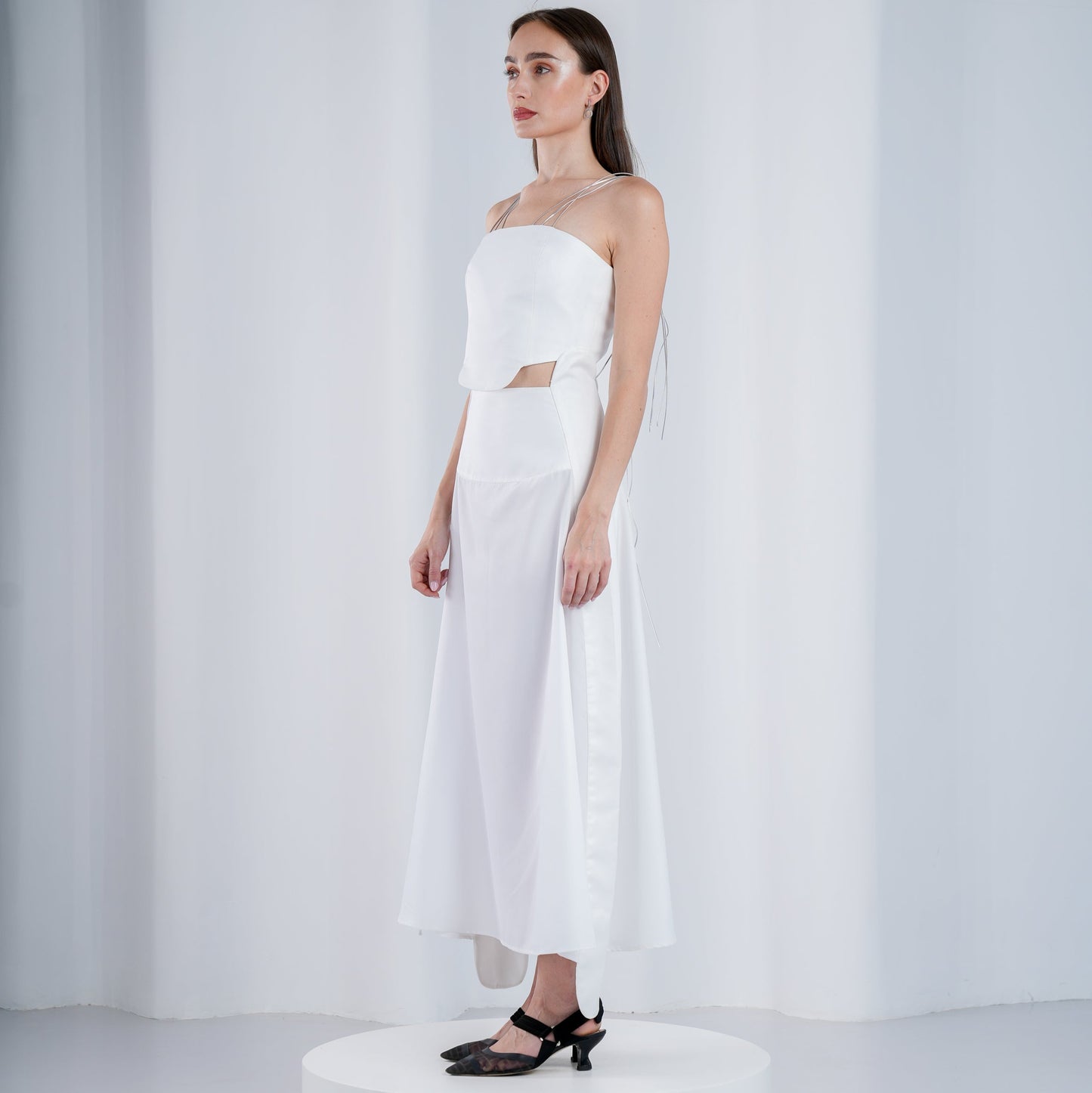 CURVY YOKE CIRCULAR SKIRT