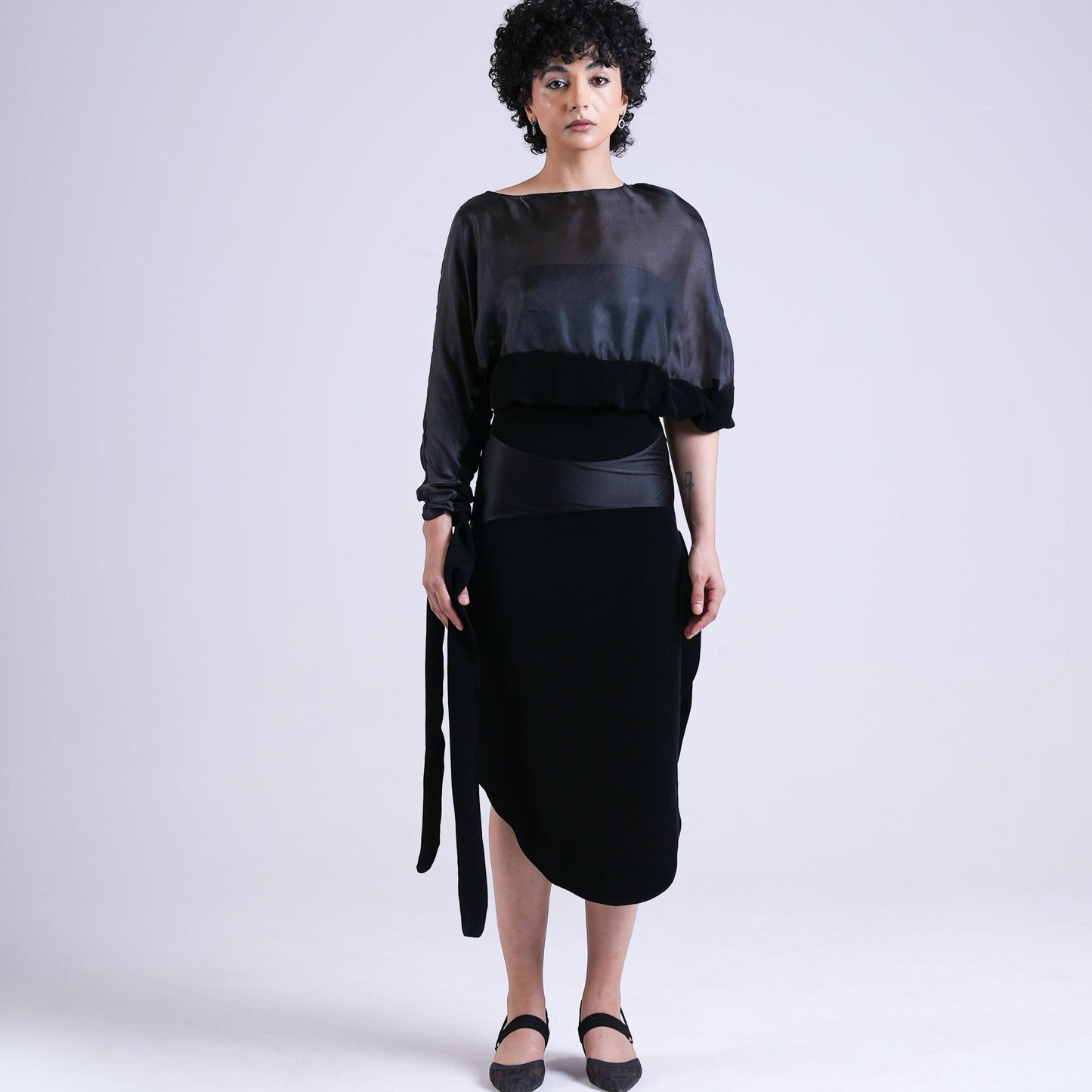 TRANSPARENT ONE SLEEVE TOP