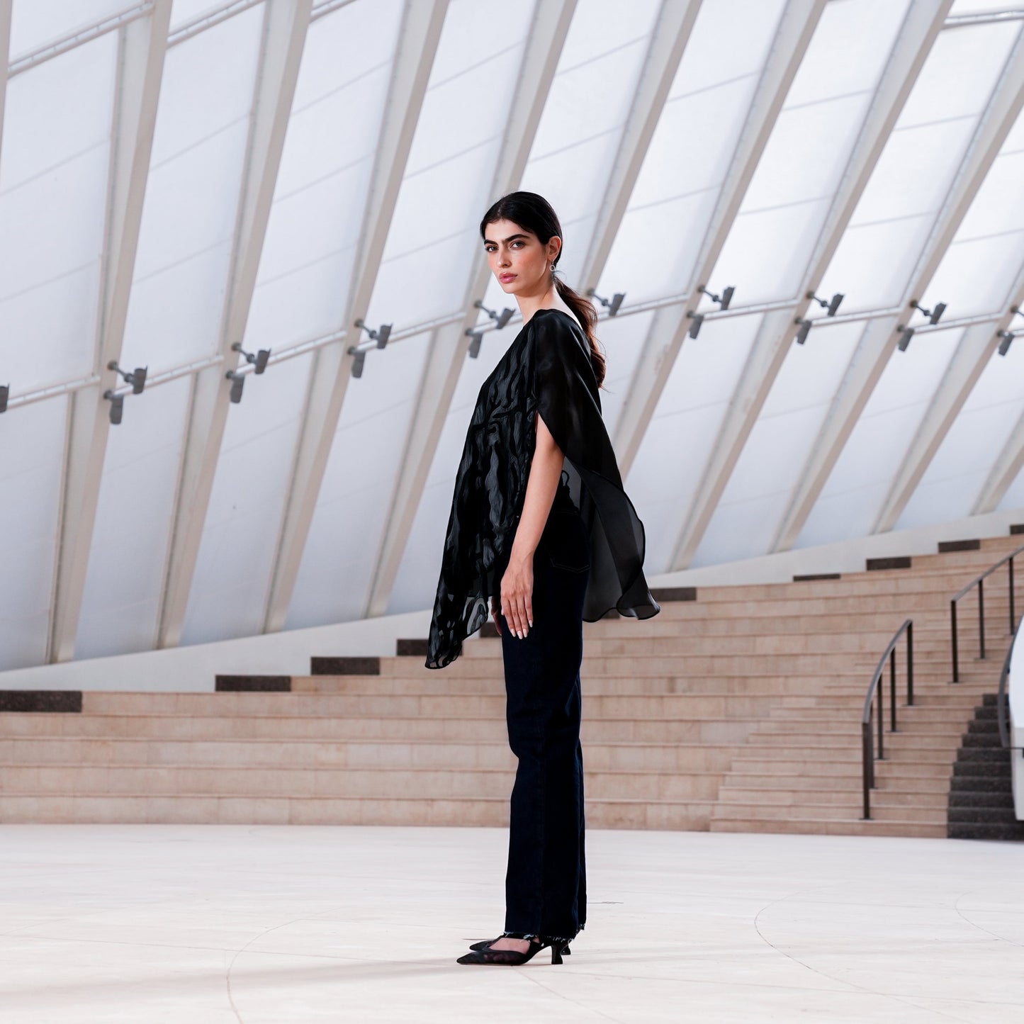 LAYERED TRANSPARENT TOP