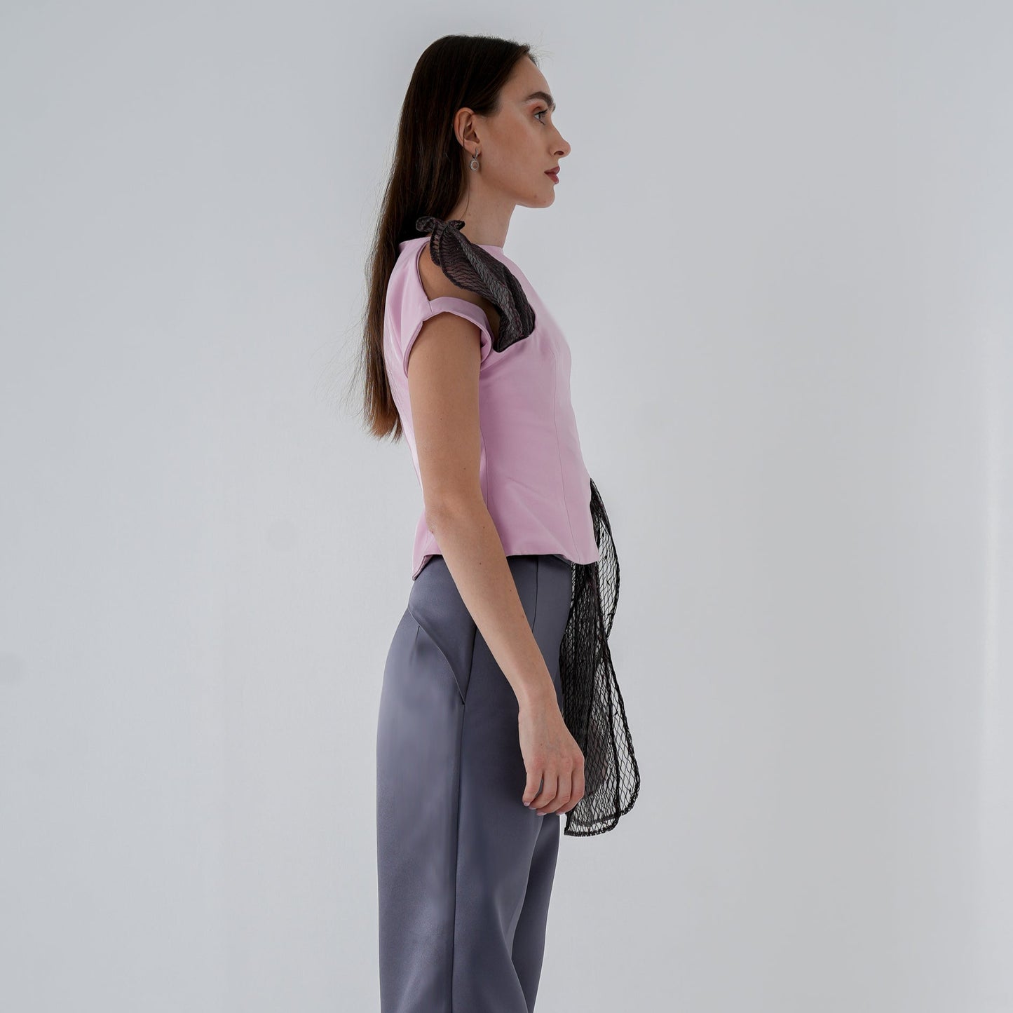TOP WITH CUT OUT